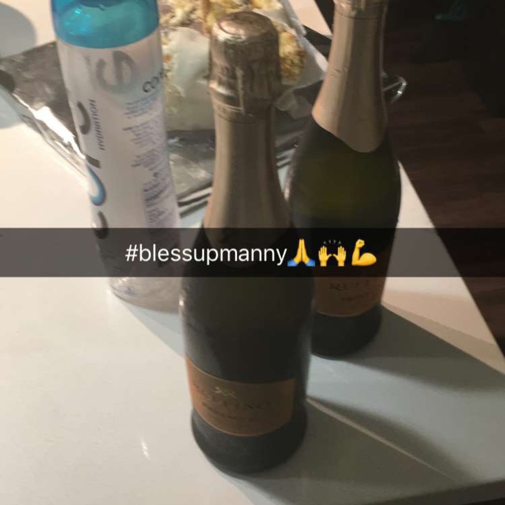 Meet your Posher, Gbola